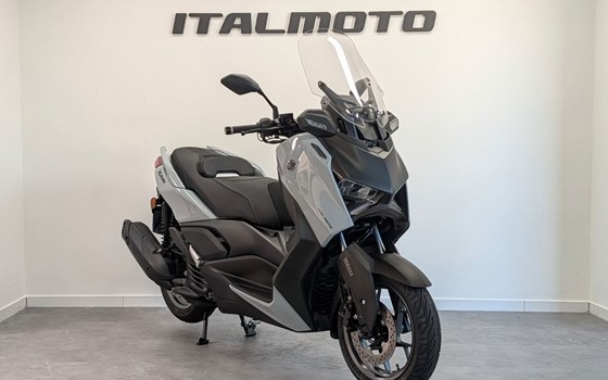 Gebrauchtmotorrad Yamaha XMAX 125 - Bild 1