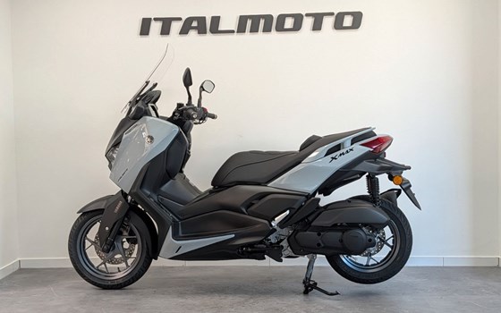 Gebrauchtmotorrad Yamaha XMAX 125 - Bild 3