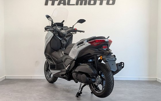 Gebrauchtmotorrad Yamaha XMAX 125 - Bild 4