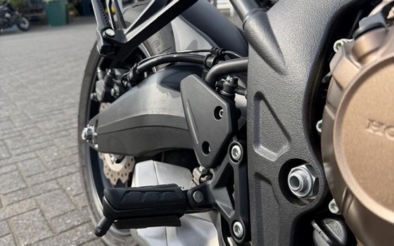 Gebrauchtmotorrad Honda CB650F - Bild 12