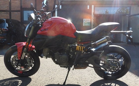 Gebrauchtmotorrad Ducati Monster - Bild 4