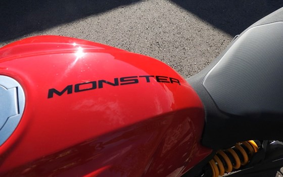 Gebrauchtmotorrad Ducati Monster - Bild 6