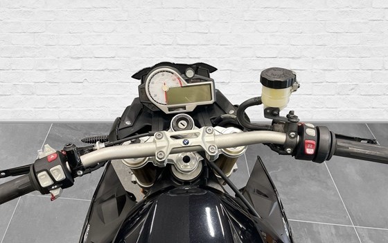 Gebrauchtmotorrad BMW S 1000 R - Bild 5