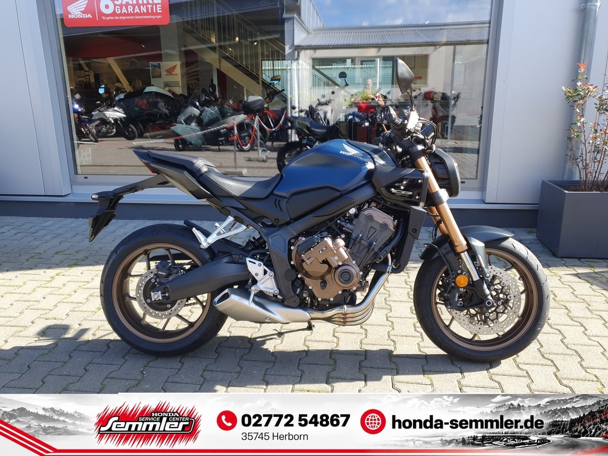 Honda CB650R E-Clutch