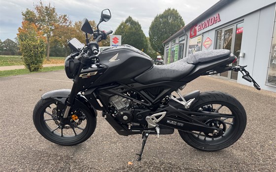 Gebrauchtmotorrad Honda CB125R - Bild 5