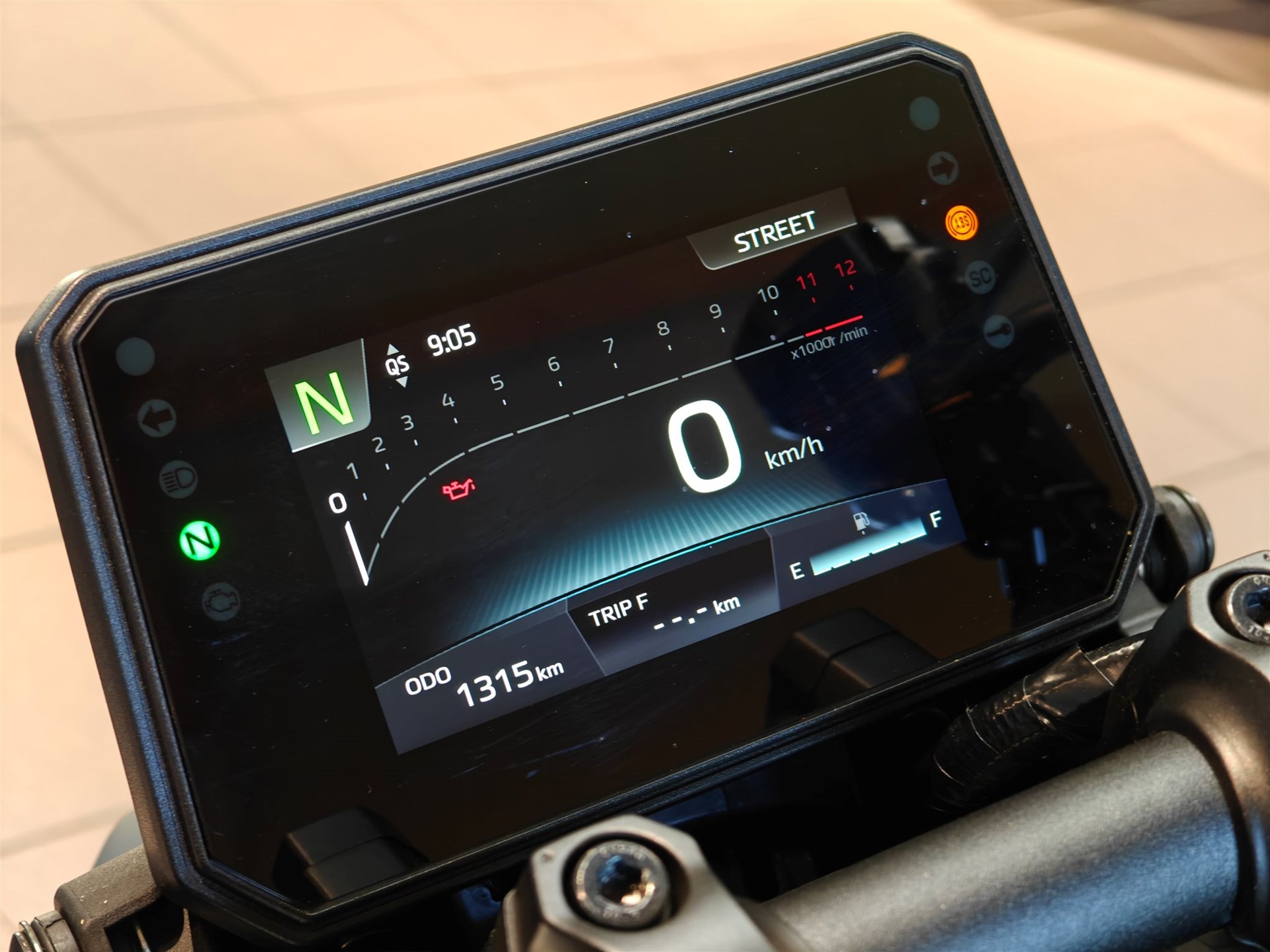 Yamaha MT-09, Arrow Komplettanlage