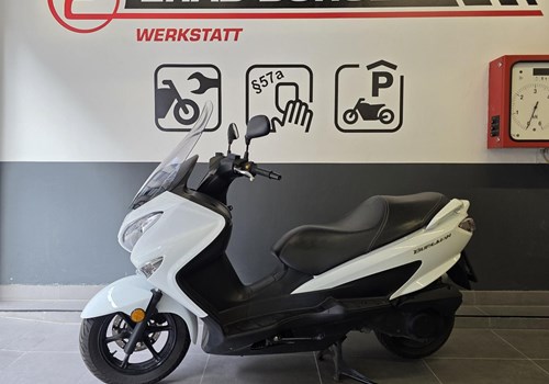Suzuki Burgman 125