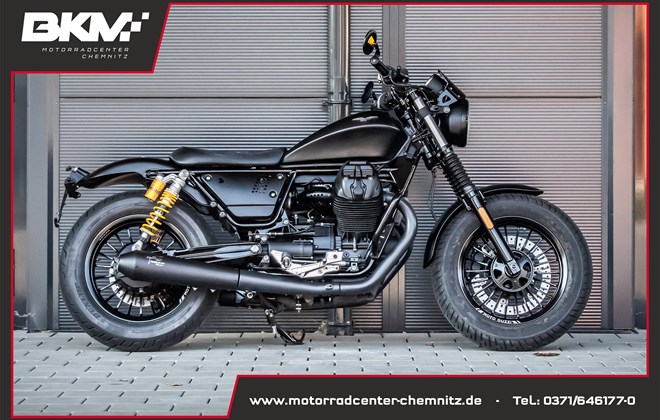 Moto Guzzi V9 Bobber Sport
