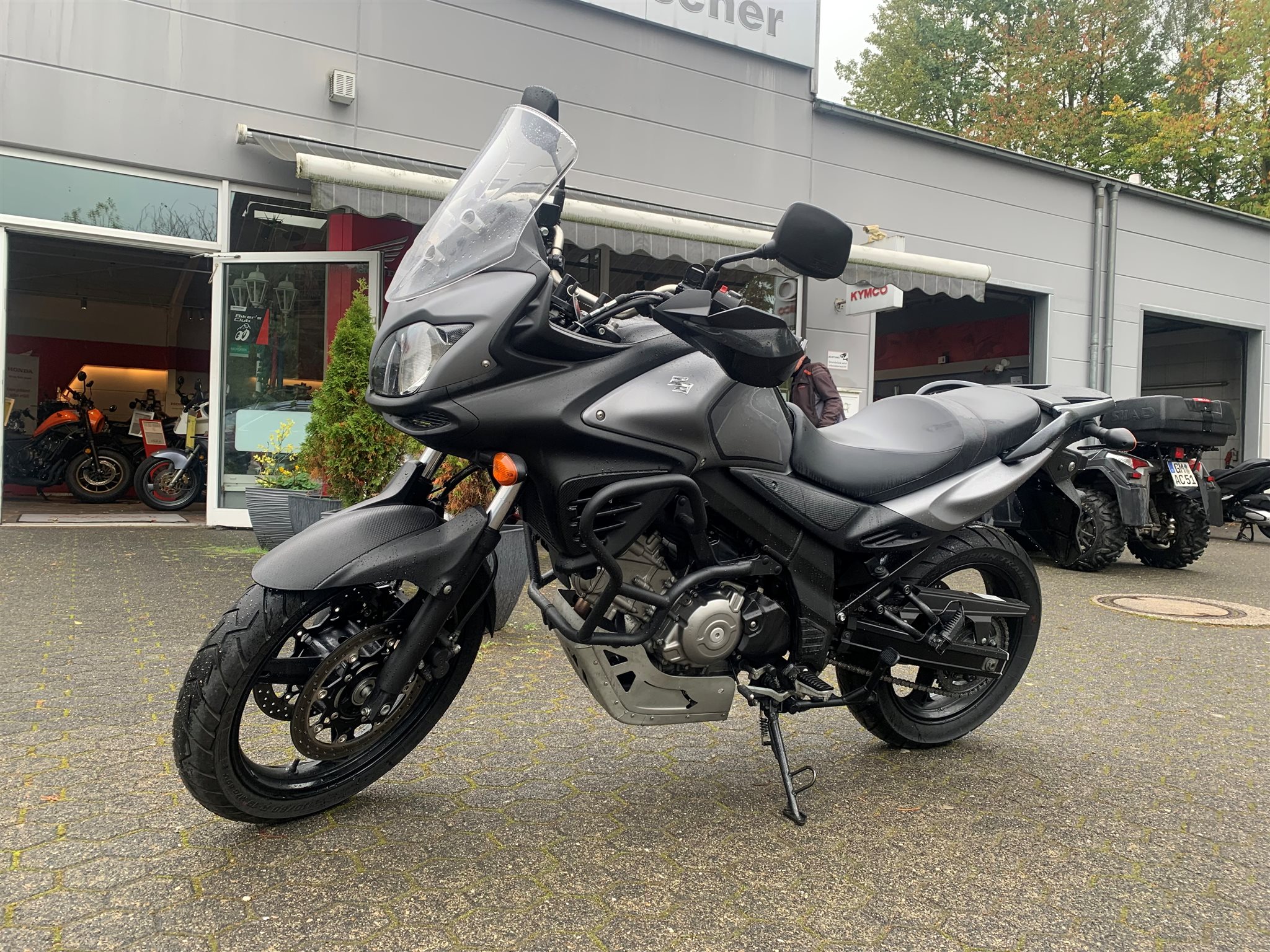 Suzuki V-Strom 650