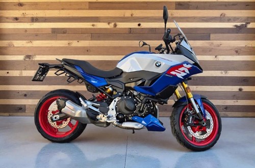 BMW F 900 XR