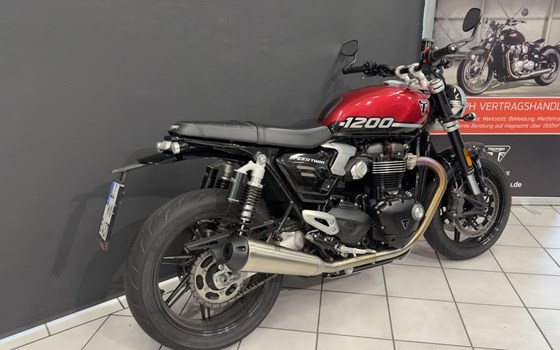 Gebrauchtmotorrad Triumph Speed Twin 1200 - Bild 3