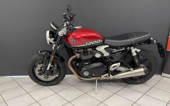 Gebrauchtmotorrad Triumph Speed Twin 1200 - Bild 9