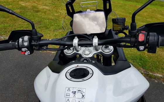 Gebrauchtmotorrad Triumph Tiger 900 Alpine Edition - Bild 3