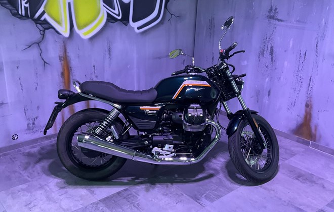 Moto Guzzi V7 Special