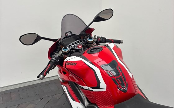 Gebrauchtmotorrad Ducati Panigale V4 S - Bild 9