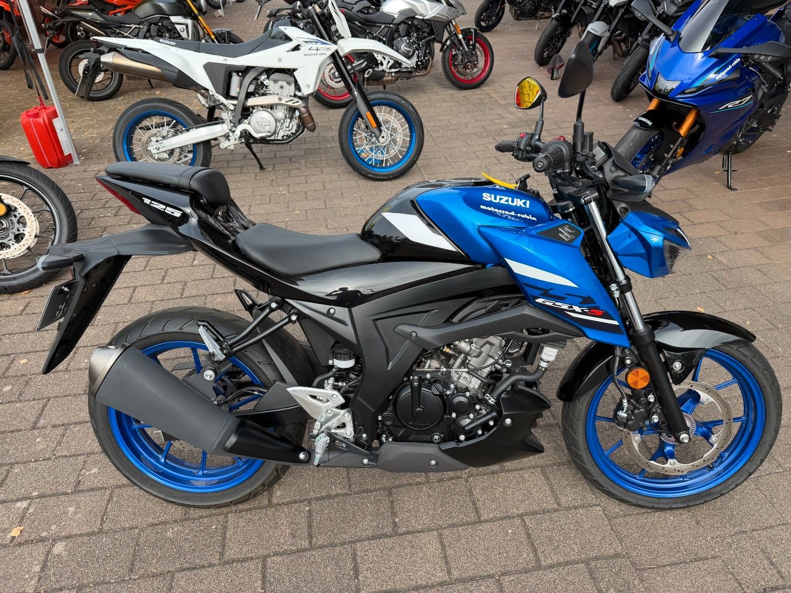 Suzuki GSX-S125