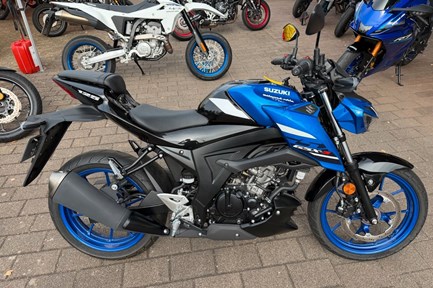 Suzuki GSX-S125