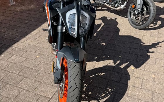 Gebrauchtmotorrad KTM 790 Duke - Bild 2