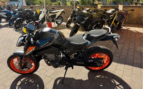 Gebrauchtmotorrad KTM 790 Duke - Bild 3