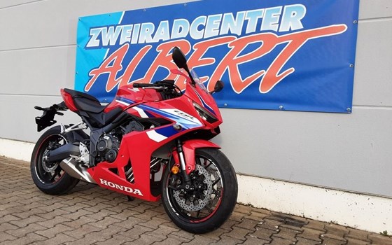 Gebrauchtmotorrad Honda CBR650R - Bild 3