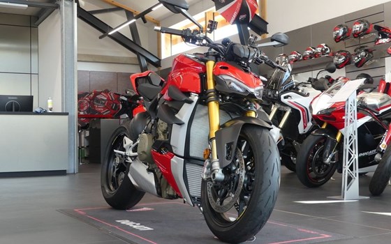 Gebrauchtmotorrad Ducati Streetfighter S - Bild 1