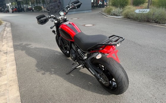 Gebrauchtmotorrad Ducati Scrambler Icon - Bild 6