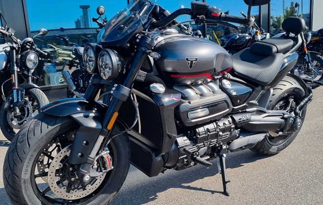 Triumph Rocket 3 Storm GT