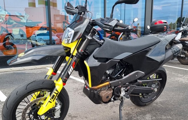 Husqvarna 701 Supermoto