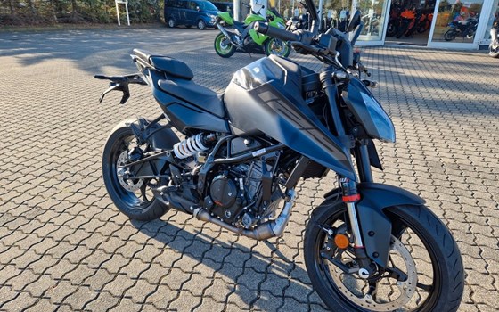 Neufahrzeug KTM 125 Duke - Bild 2