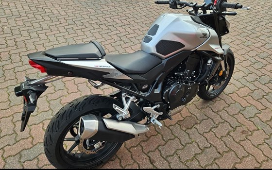 Gebrauchtmotorrad Honda CB750 Hornet - Bild 4