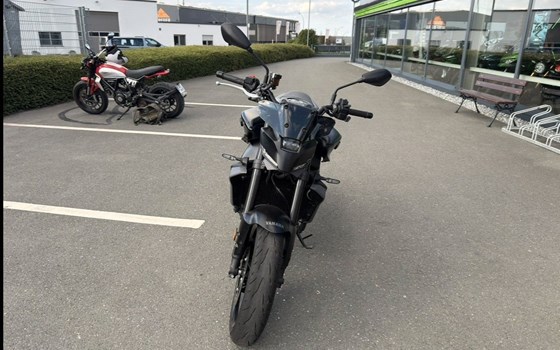 Gebrauchtmotorrad Yamaha MT-09 Y-AMT - Bild 2