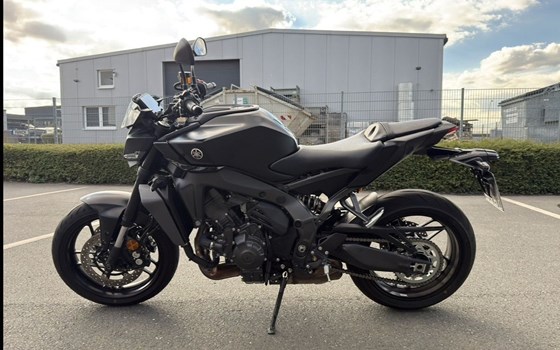 Gebrauchtmotorrad Yamaha MT-09 Y-AMT - Bild 4