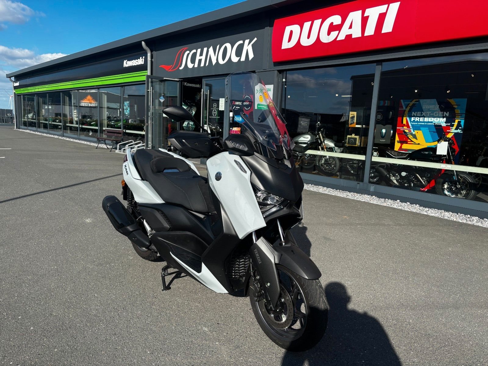 Yamaha XMAX 300 Tech MAX+