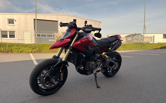 Gebrauchtmotorrad Ducati Hypermotard V2 - Bild 3