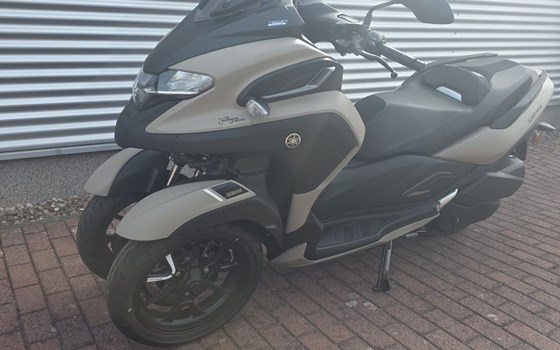 Gebrauchtmotorrad Yamaha Tricity 300 - Bild 1