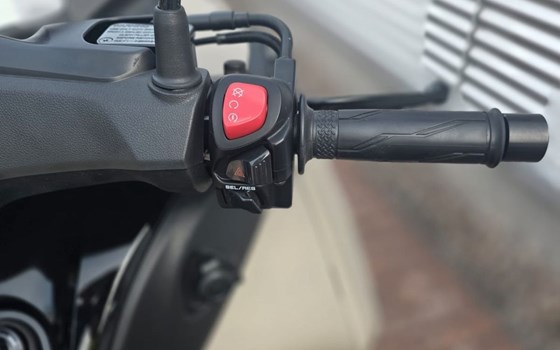 Gebrauchtmotorrad Yamaha Tricity 300 - Bild 5