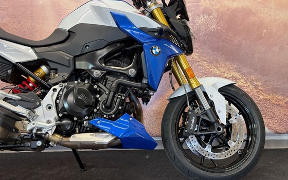 Gebrauchtmotorrad BMW F 900 R - Bild 2