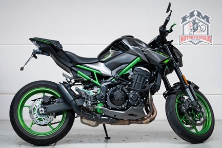 Kawasaki Z900
