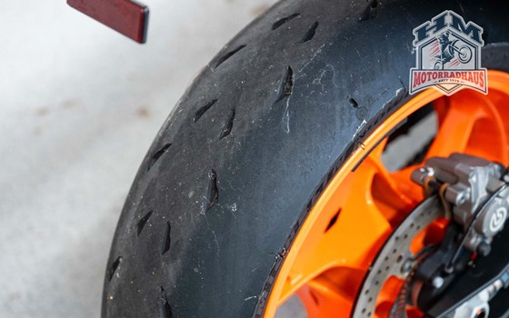 Gebrauchtmotorrad KTM 890 Duke R - Bild 16