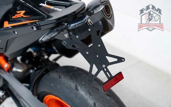 Gebrauchtmotorrad KTM 890 Duke R - Bild 6