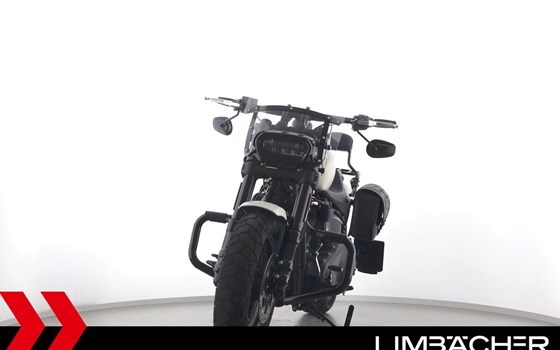 Gebrauchtmotorrad Harley-Davidson Softail Fat Bob 114 FXFBS - Bild 3