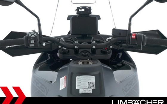 Gebrauchtmotorrad Husqvarna Norden 901 - Bild 13