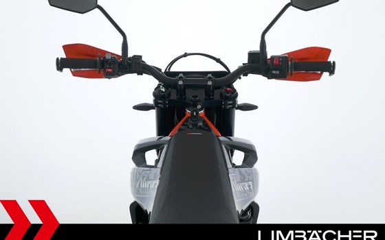 Gebrauchtmotorrad KTM 690 SMC R - Bild 13