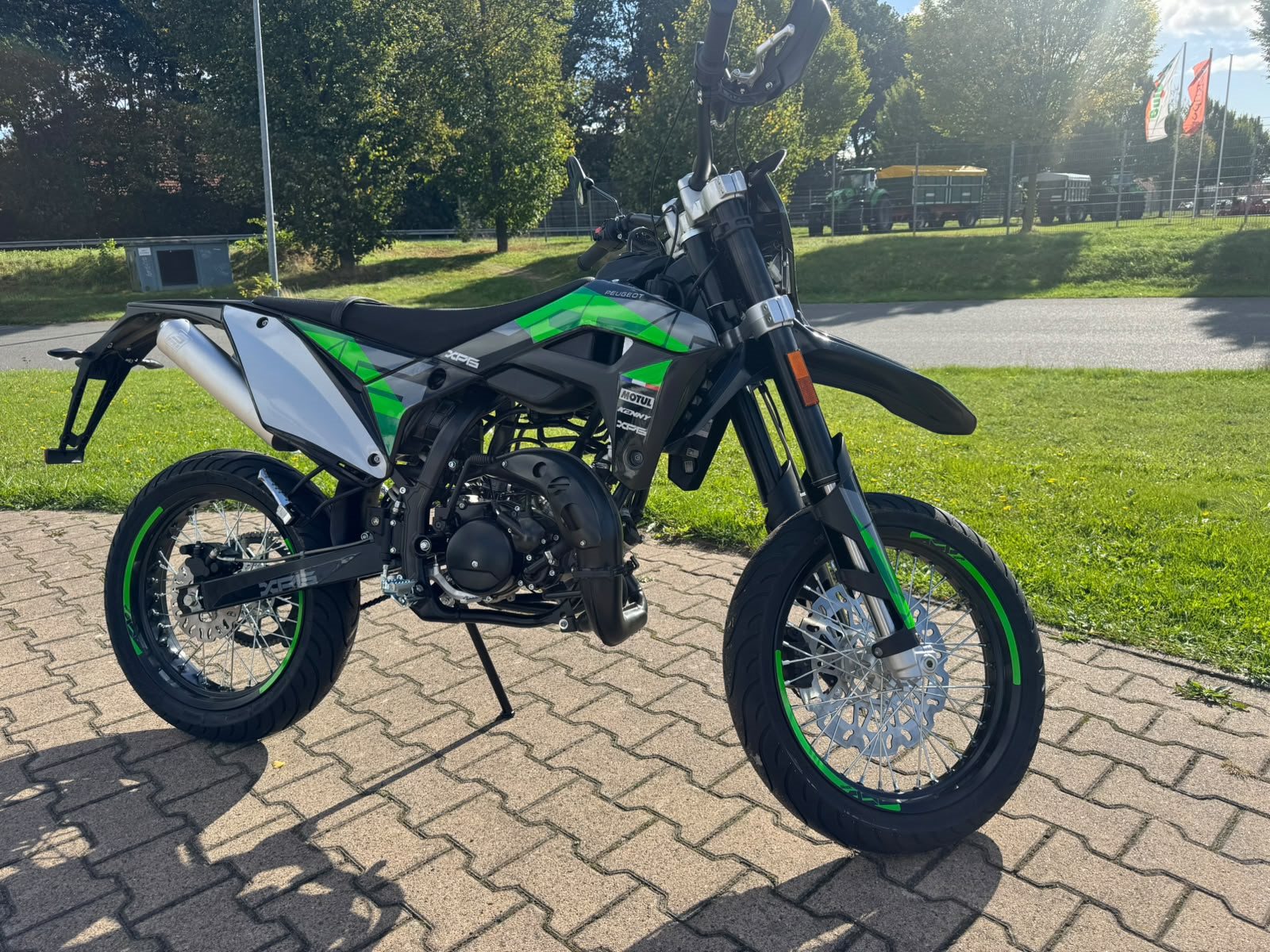 Peugeot XP6 Supermoto 50 Power up