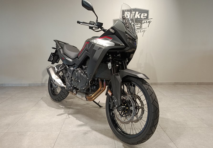 Honda XL750 Transalp (schwarz)