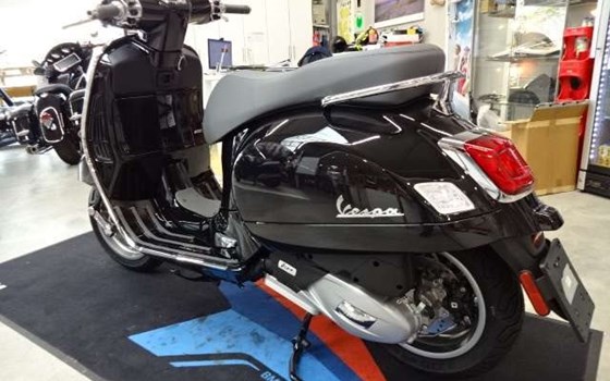 Neufahrzeug Vespa GTS 125 - Bild 3