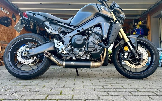 Gebrauchtmotorrad Yamaha MT-09 - Bild 1