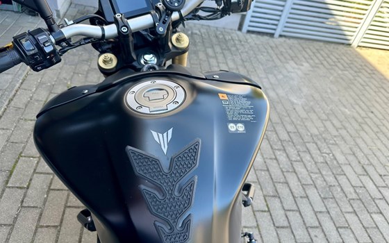 Gebrauchtmotorrad Yamaha MT-09 - Bild 6