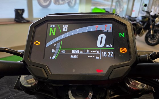 Gebrauchtmotorrad Kawasaki Z650 - Bild 4