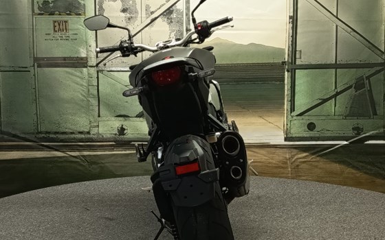 Gebrauchtmotorrad Honda CB 1000 R - Bild 7